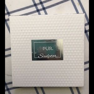 Pür Cosmetics Sculptor palette